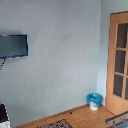 Pokoje Goscinne Pod Szopem 홈스테이 카르파츠