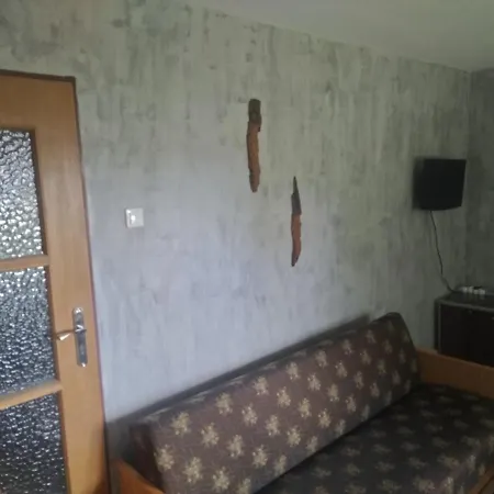 Pokoje Goscinne Pod Szopem *