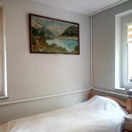 Pokoje Goscinne Pod Szopem